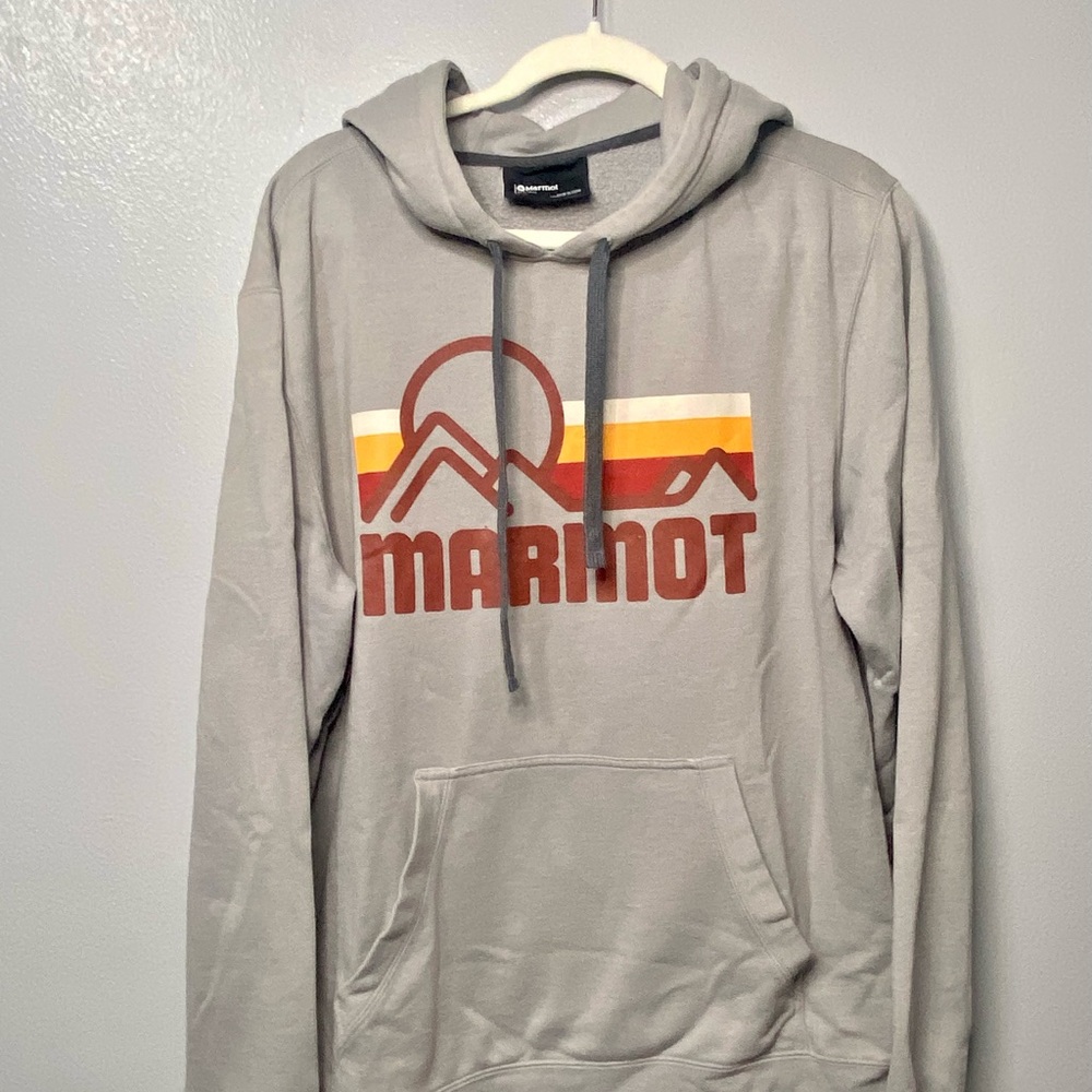 Marmot Gray Hoodie with Retro Mountain Graphic